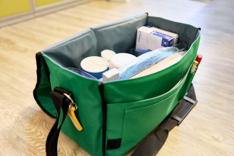 Pflegetasche, fertig gepackt!